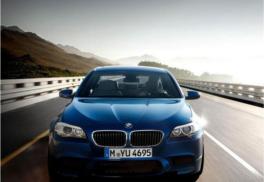 新鄭機場寶馬M5汽車租賃